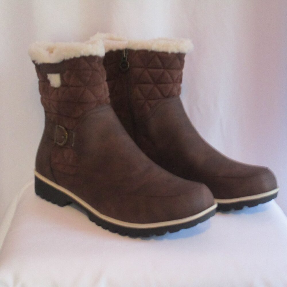 Gabriella Boots Size 11M Quilted Faux Fur Water Resistant Winter Warm